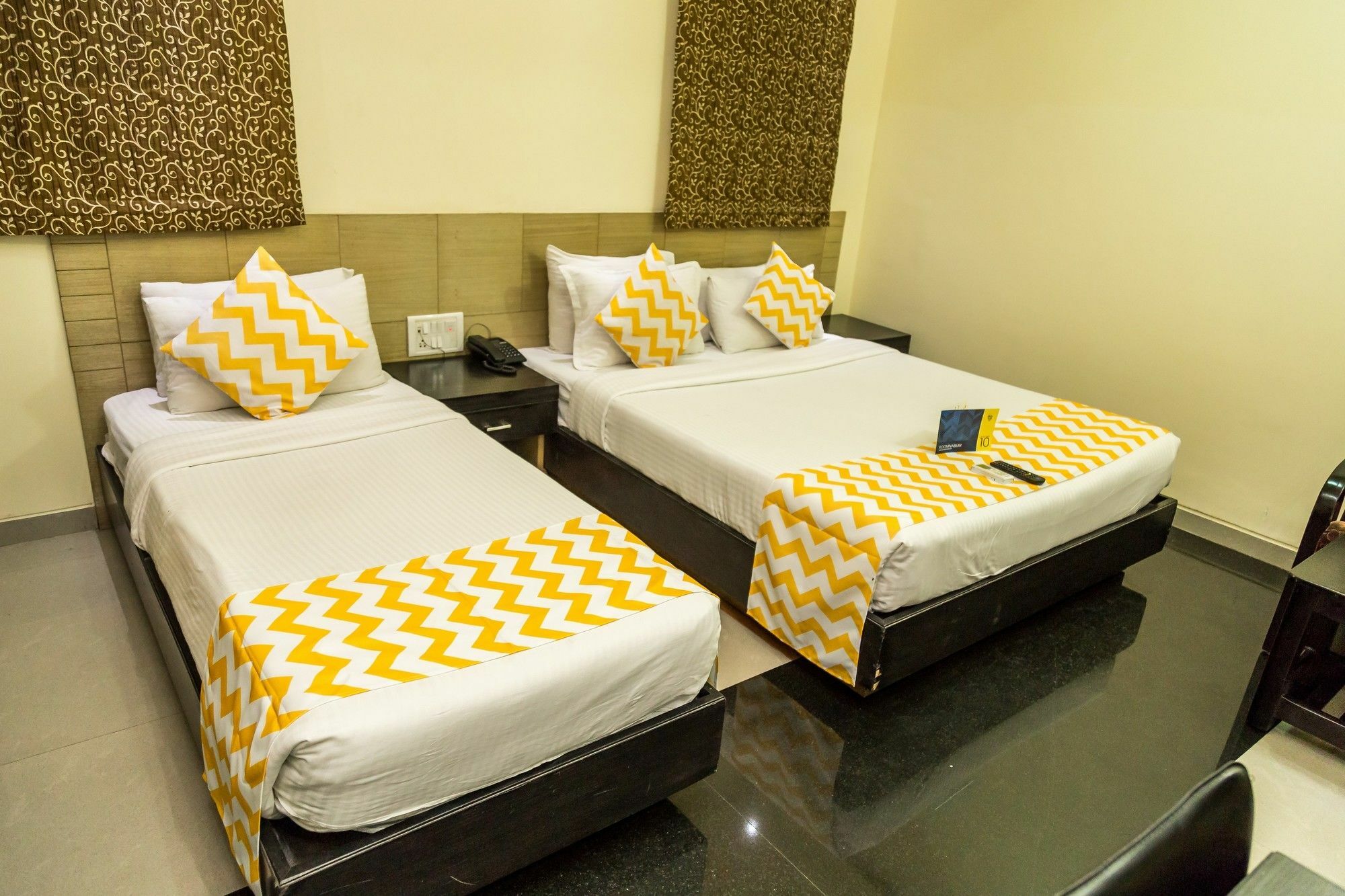 Hotel Arafa Inn Bangalore Extérieur photo